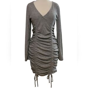 NWT Papaya size L gray dress